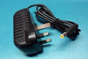 Power Supply 9V / 2A with 5.5 X 2.5mm DC-plug