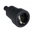 FAMATEL Trailing Socket Rubber with Earth 16A/250V