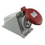 Famatel Surface Socket IP44 5X16A 1X3pcs